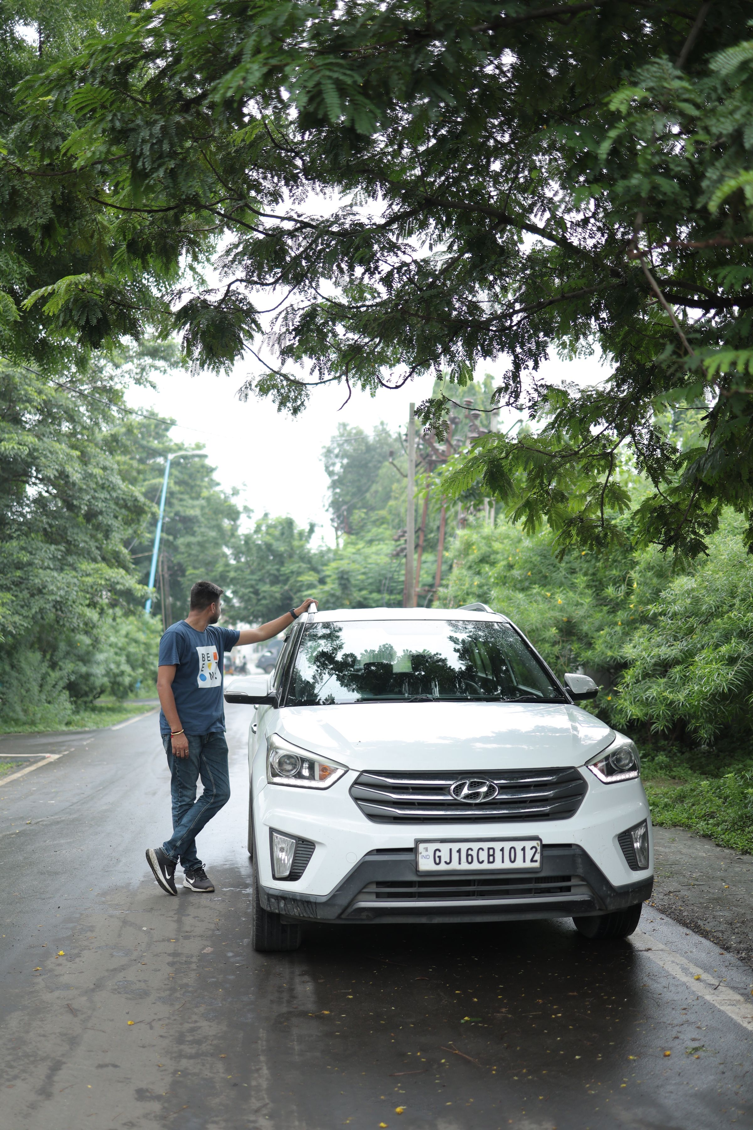 Private car and driver for a journey through India