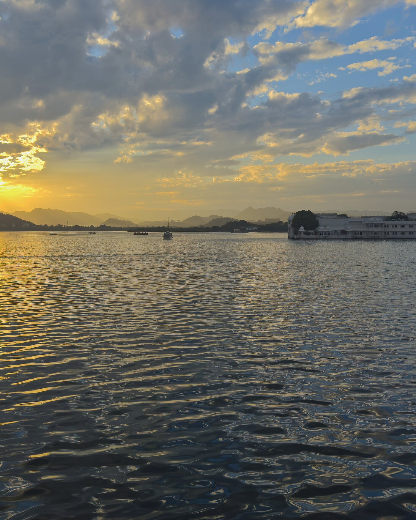 Lake Pichola in Udaipur  