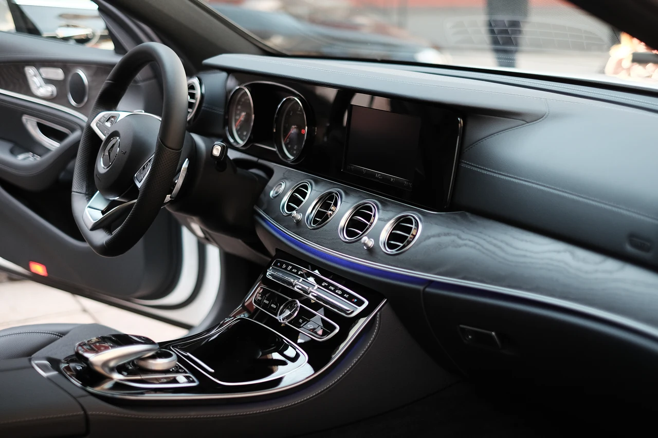 Mercedes-Benz E-Class Luxury Interior