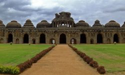 Elephant-Stables-best-travel-agency-for-Hampi-India-trip-with-car-and-driver