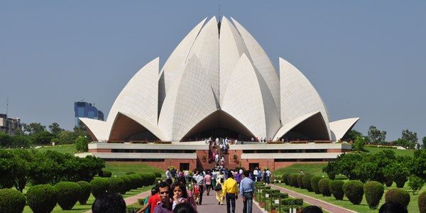 Lotus Temple--best-travel-agency-for-New-Delhi-India-trip-with-car-and-driver