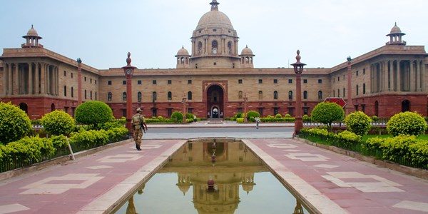 Rashtrapati Bhavan-best-travel-agency-for-New-Delhi-India-trip-with-car-and-driver